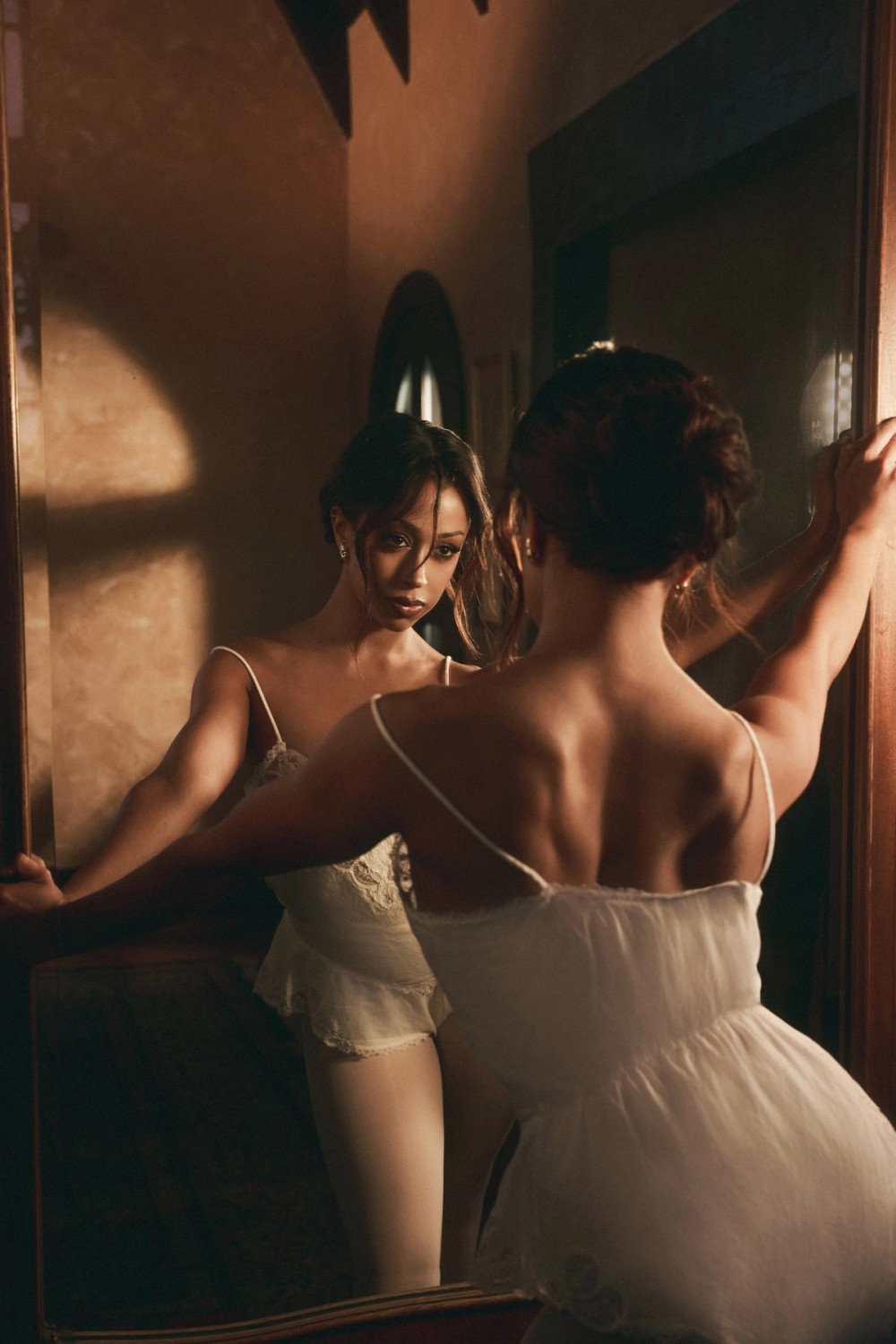 A wider photo from this setup, showing the window light on the wall