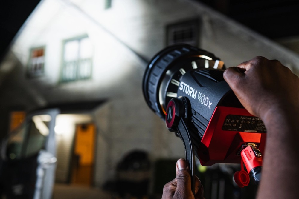 STORM 400x with CF7 Fresnel